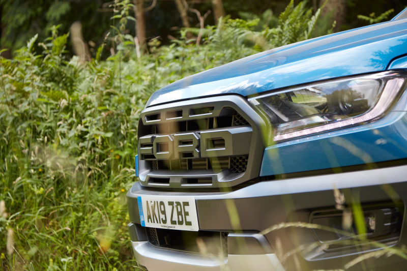 Illustration for article titled The 2019 Ford Ranger Raptor Is a Hilarious Monster on Tight Roads